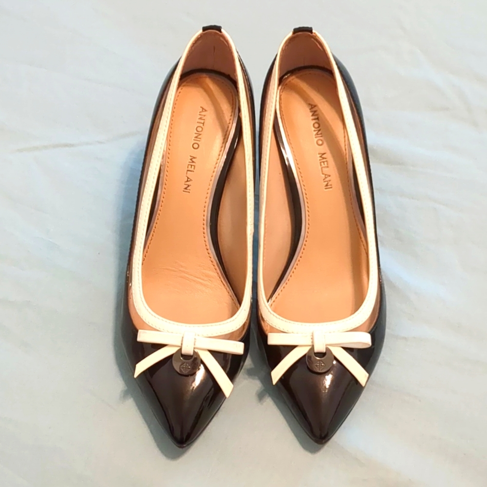 Antonio Melani 3" black patent leather pumps size 8.5